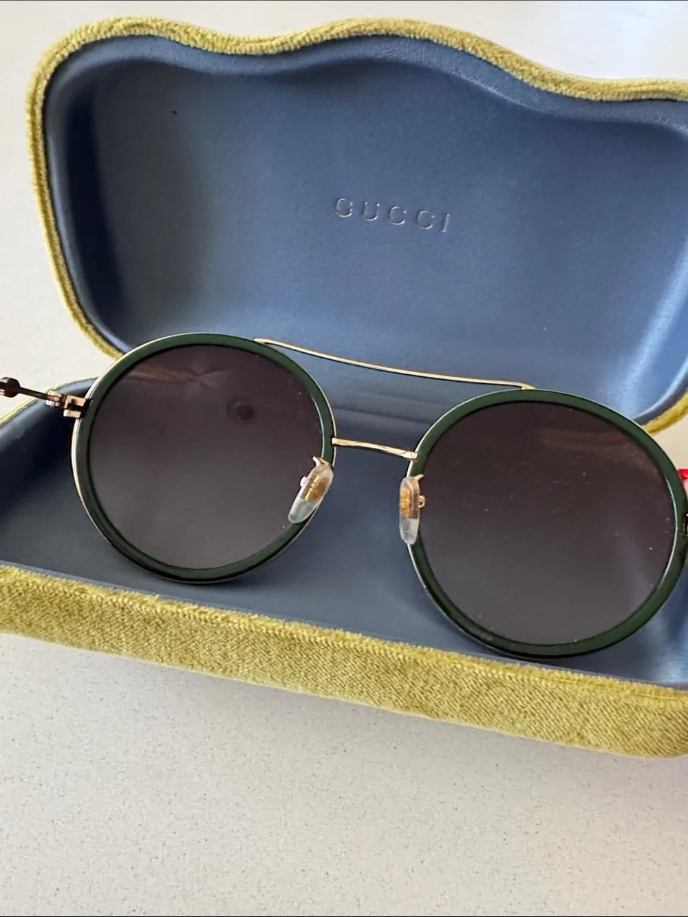 Authentic Gucci Round Gold Double-Bridge Sunglasses with Green and Red Trim
